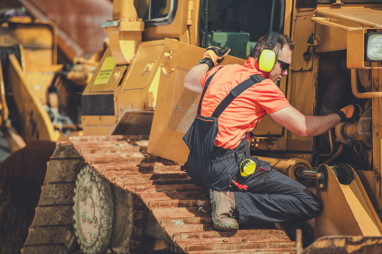Comment procéder à l'entretien d'un engin de chantier de BTP ? Isle-Jourdain